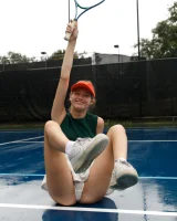 Zishy - 38-moon-torrance-versus-tennis-full_038_064913113144