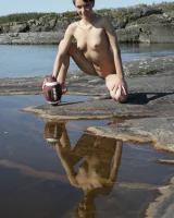 Stunning 18 - 16-0016