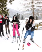 Club Sweethearts - 71-winspe19-089